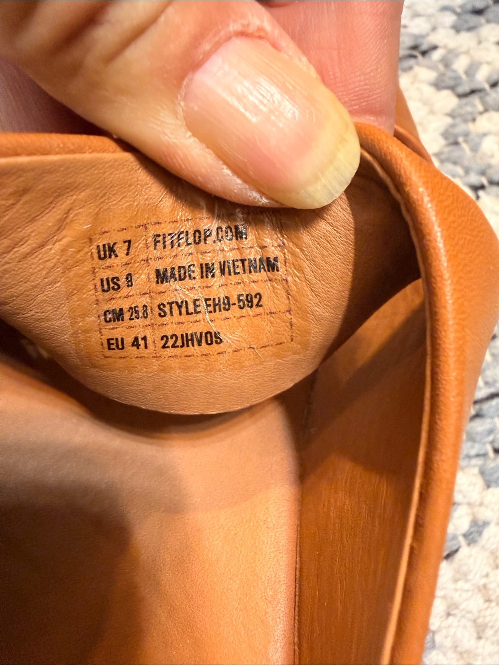 Leather Slide Sandals in Tan - Fit Flop -9 - Picture 4 of 7